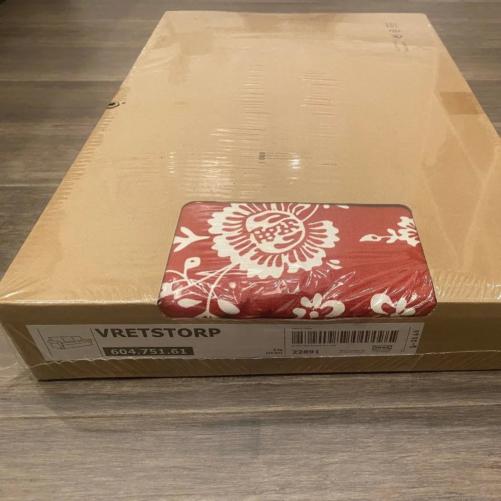 New in box ! IKEA VRETSTORP Cover For Sleeper Sofa Virestad Red/white 604.751.61
